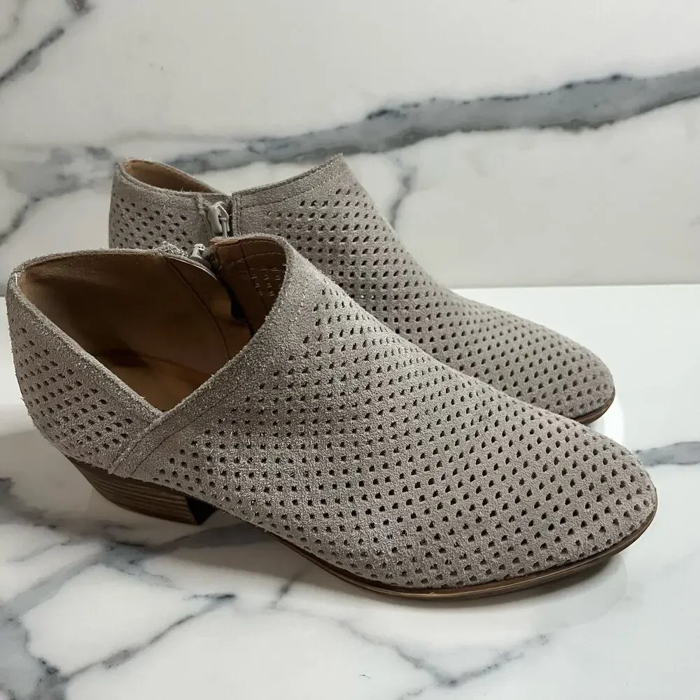 Lucky Brand Gray Suede Perforated Baylah Bootie Sz 9 Boho Minimalist Festival